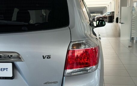 Toyota Highlander III, 2012 год, 2 000 000 рублей, 11 фотография