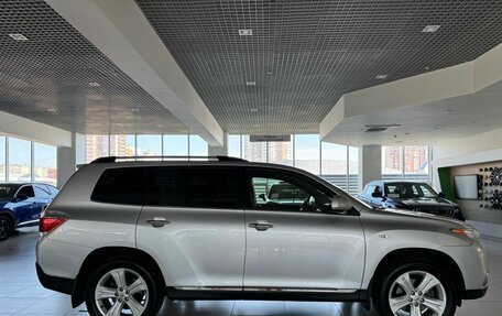 Toyota Highlander III, 2012 год, 2 000 000 рублей, 7 фотография