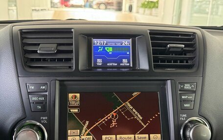 Toyota Highlander III, 2012 год, 2 000 000 рублей, 17 фотография