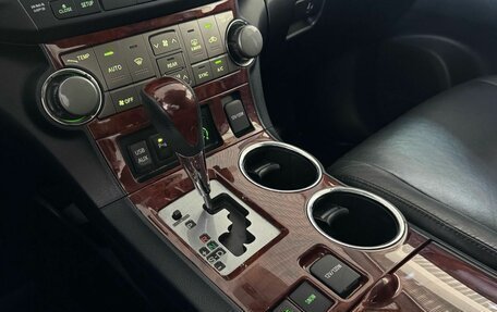 Toyota Highlander III, 2012 год, 2 000 000 рублей, 21 фотография