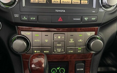 Toyota Highlander III, 2012 год, 2 000 000 рублей, 19 фотография