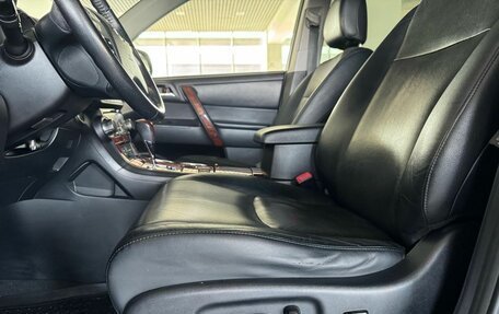 Toyota Highlander III, 2012 год, 2 000 000 рублей, 28 фотография