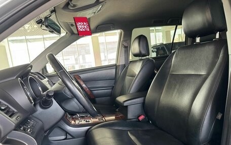 Toyota Highlander III, 2012 год, 2 000 000 рублей, 27 фотография