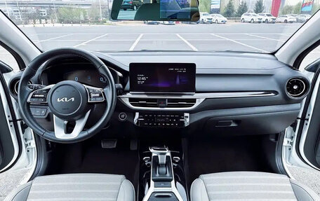 KIA K3, 2023 год, 1 340 000 рублей, 7 фотография
