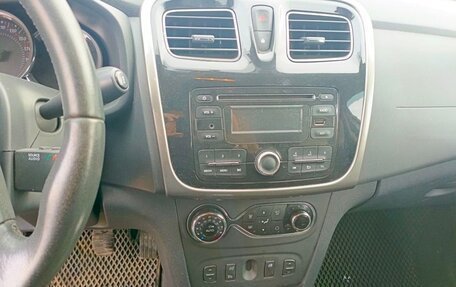 Renault Sandero II рестайлинг, 2016 год, 740 000 рублей, 6 фотография