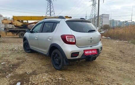 Renault Sandero II рестайлинг, 2016 год, 740 000 рублей, 3 фотография