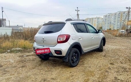 Renault Sandero II рестайлинг, 2016 год, 740 000 рублей, 4 фотография
