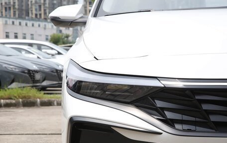 Hyundai Elantra, 2025 год, 2 410 000 рублей, 37 фотография