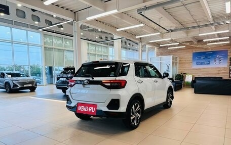 Toyota Raize I, 2021 год, 1 799 000 рублей, 6 фотография