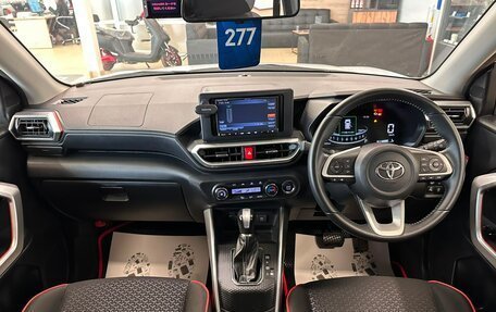 Toyota Raize I, 2021 год, 1 799 000 рублей, 16 фотография