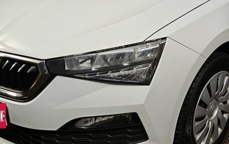 Skoda Rapid II, 2021 год, 1 680 000 рублей, 10 фотография