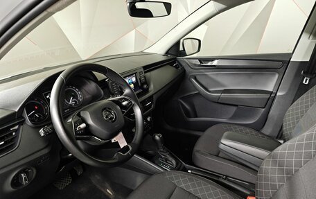 Skoda Rapid II, 2021 год, 1 680 000 рублей, 19 фотография