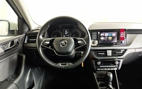 Skoda Rapid II, 2021 год, 1 680 000 рублей, 20 фотография