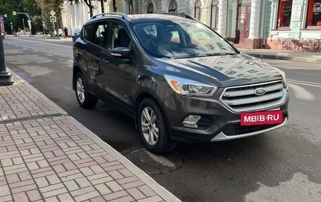 Ford Kuga III, 2016 год, 1 450 000 рублей, 2 фотография