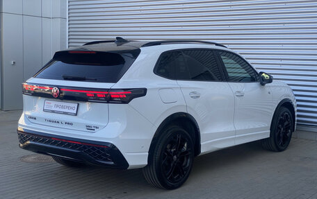 Volkswagen Tiguan, 2025 год, 4 250 000 рублей, 4 фотография