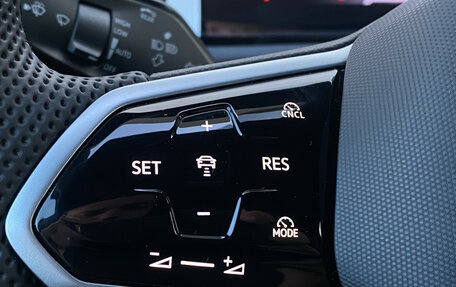 Volkswagen Tiguan, 2025 год, 4 250 000 рублей, 34 фотография