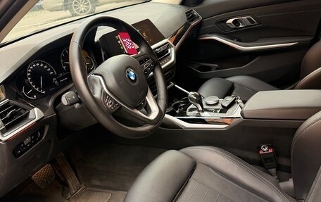 BMW 3 серия, 2020 год, 4 200 000 рублей, 15 фотография