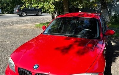 BMW 1 серия, 2008 год, 650 000 рублей, 1 фотография