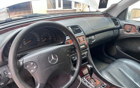 Mercedes-Benz CLK-Класс, 2001 год, 520 000 рублей, 7 фотография