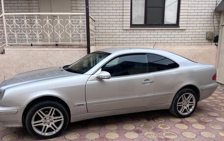 Mercedes-Benz CLK-Класс, 2001 год, 520 000 рублей, 5 фотография
