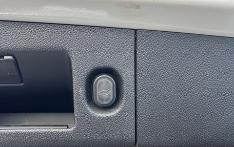 Chevrolet Tahoe IV, 2016 год, 3 499 000 рублей, 15 фотография