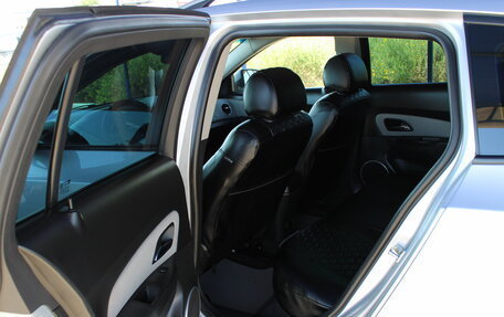 Chevrolet Cruze II, 2013 год, 919 000 рублей, 13 фотография