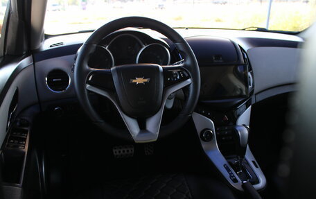Chevrolet Cruze II, 2013 год, 919 000 рублей, 28 фотография