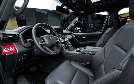 Toyota Land Cruiser, 2026 год, 16 100 000 рублей, 12 фотография