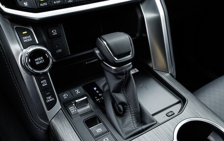 Toyota Land Cruiser, 2026 год, 16 100 000 рублей, 34 фотография