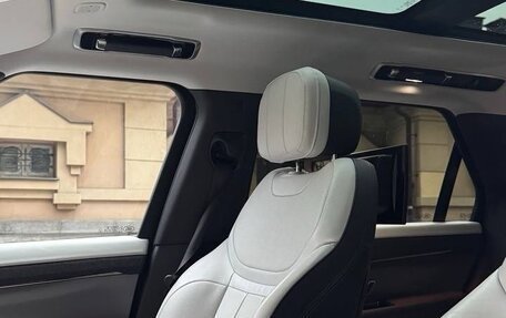 Land Rover Range Rover Sport, 2023 год, 9 000 000 рублей, 15 фотография
