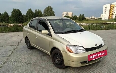 Toyota Platz, 2000 год, 300 000 рублей, 2 фотография