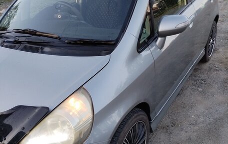Honda Fit III, 2007 год, 470 000 рублей, 5 фотография