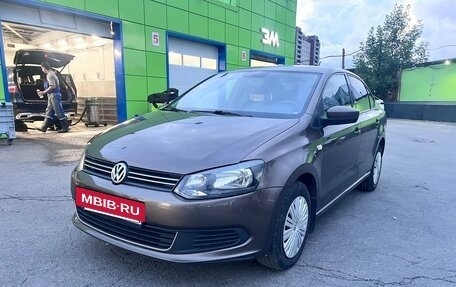 Volkswagen Polo VI (EU Market), 2015 год, 490 000 рублей, 6 фотография