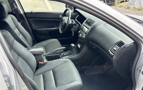 Honda Accord VII рестайлинг, 2004 год, 765 000 рублей, 8 фотография