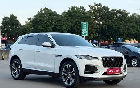 Jaguar F-Pace, 2022 год, 5 670 000 рублей, 6 фотография