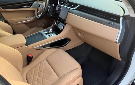 Jaguar F-Pace, 2022 год, 5 670 000 рублей, 16 фотография