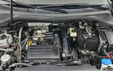 Volkswagen Tiguan II, 2023 год, 2 600 000 рублей, 6 фотография