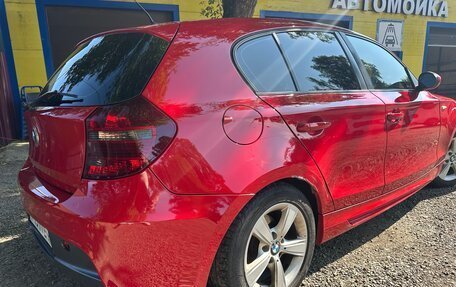 BMW 1 серия, 2008 год, 650 000 рублей, 5 фотография