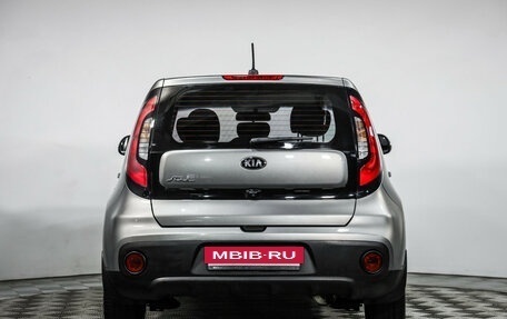 KIA Soul II рестайлинг, 2017 год, 1 599 000 рублей, 6 фотография