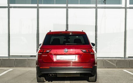 Volkswagen Tiguan II, 2019 год, 2 450 000 рублей, 4 фотография