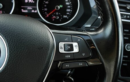 Volkswagen Tiguan II, 2019 год, 2 450 000 рублей, 15 фотография