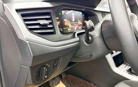 Volkswagen Polo, 2023 год, 1 470 000 рублей, 19 фотография