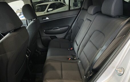 KIA Sportage IV рестайлинг, 2018 год, 1 765 000 рублей, 12 фотография