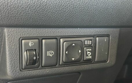 Nissan Tiida, 2011 год, 500 000 рублей, 13 фотография