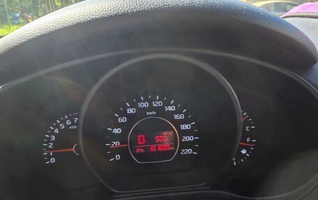 KIA Soul II рестайлинг, 2016 год, 1 200 000 рублей, 17 фотография