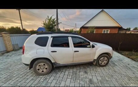 Renault Duster I рестайлинг, 2014 год, 770 000 рублей, 2 фотография