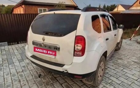 Renault Duster I рестайлинг, 2014 год, 770 000 рублей, 3 фотография
