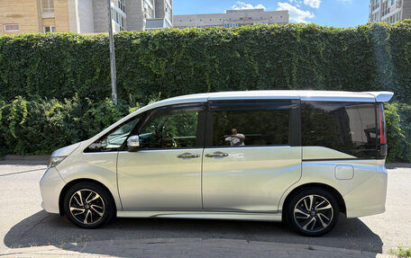 Honda Stepwgn IV, 2016 год, 1 900 000 рублей, 8 фотография