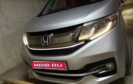Honda Stepwgn IV, 2016 год, 1 900 000 рублей, 23 фотография