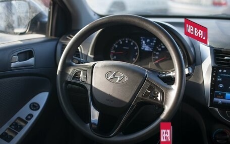 Hyundai Solaris II рестайлинг, 2011 год, 750 000 рублей, 13 фотография